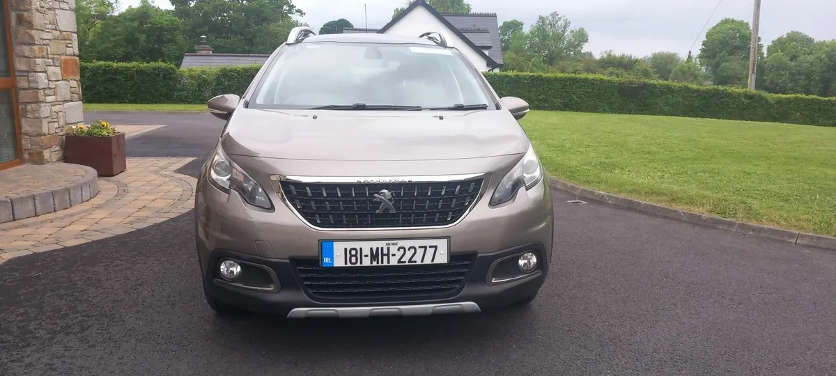 Peugeot 2008 Allure 1.6 Blue HDI - Image 1