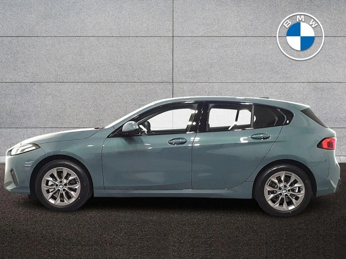 BMW 1 Series 120 Sport - Image 4
