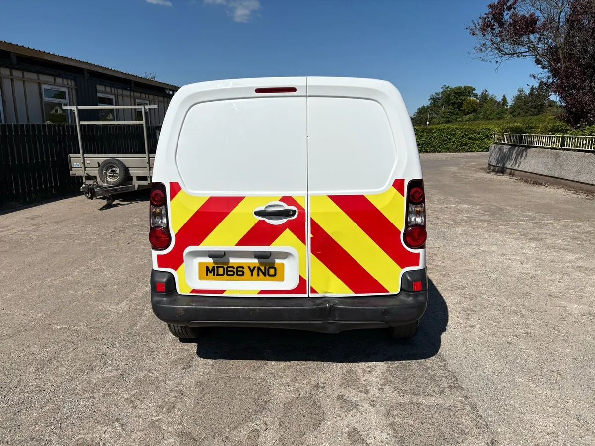 Peugeot partner Van - Image 3