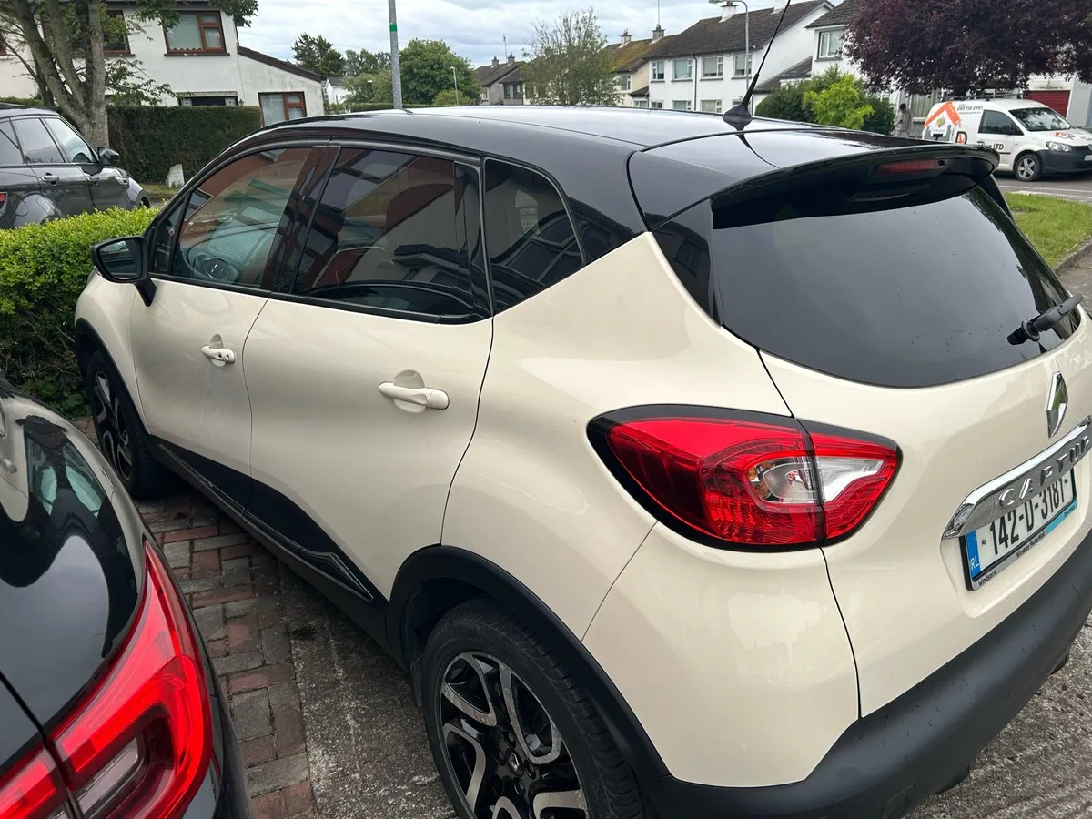 Renault Captur 1.5L Diesel - Image 4
