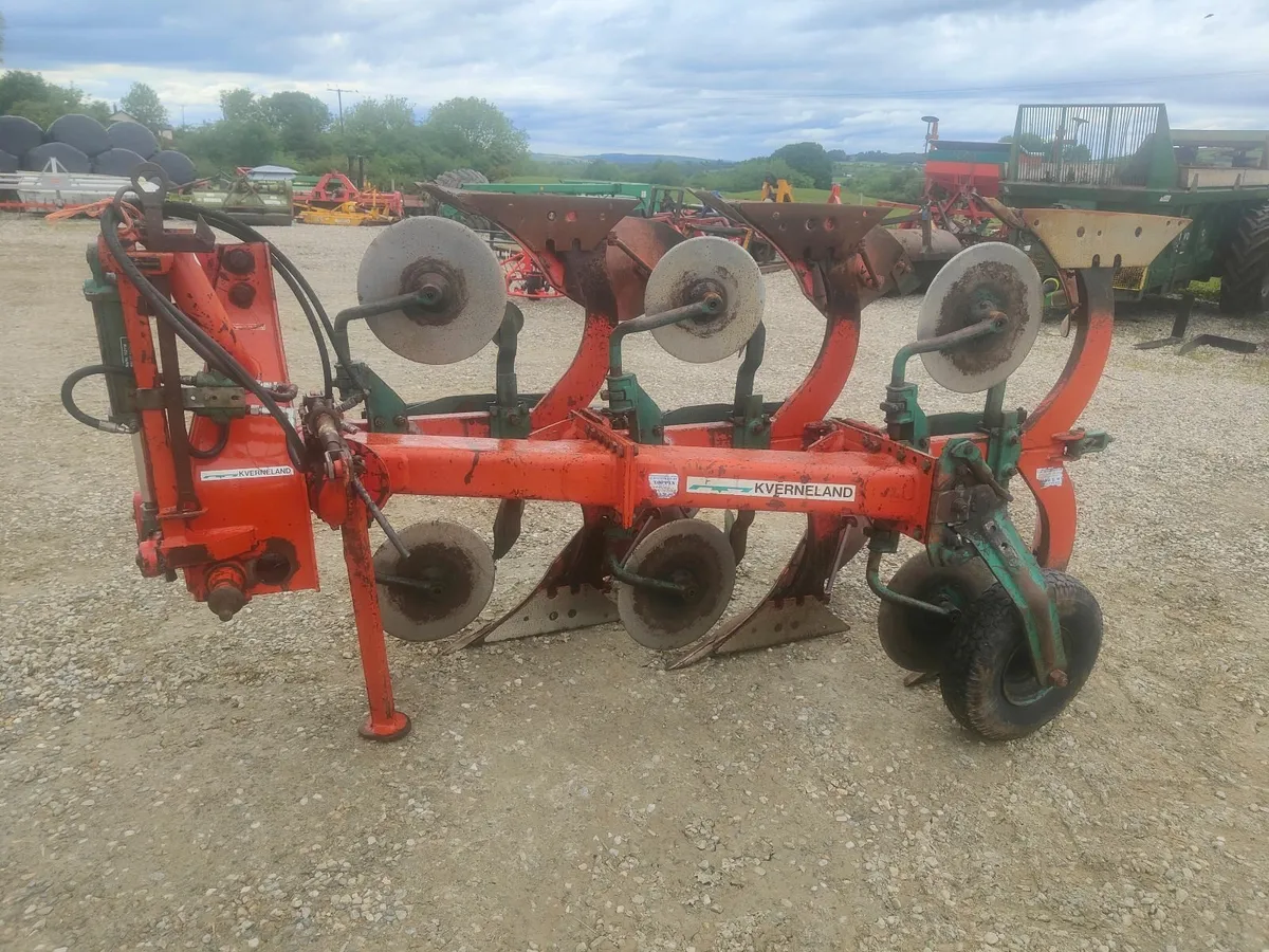 Kverneland 3 furrow reversible - Image 1