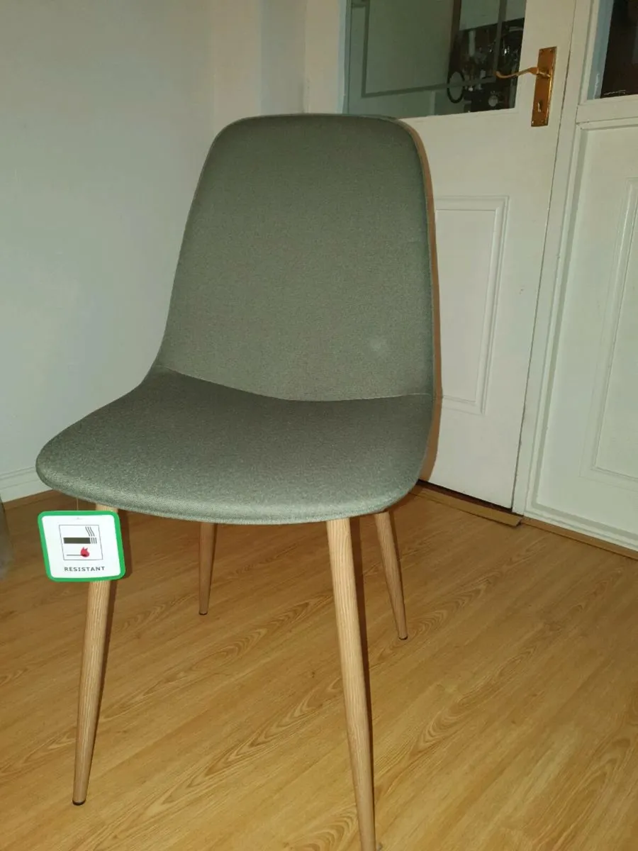 4 x JYSK dining chairs unused - Image 1