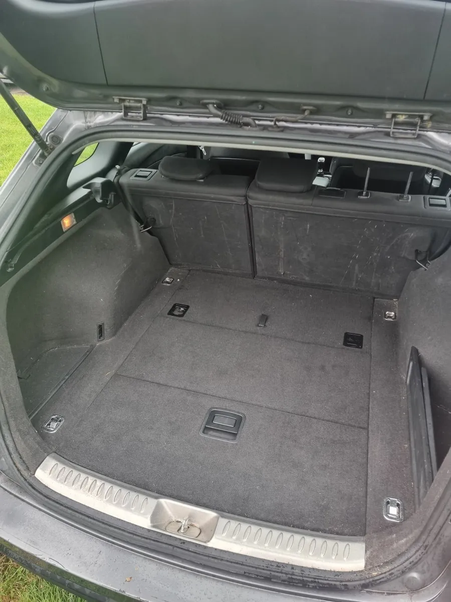 Hyundai i40 2013 - Image 2