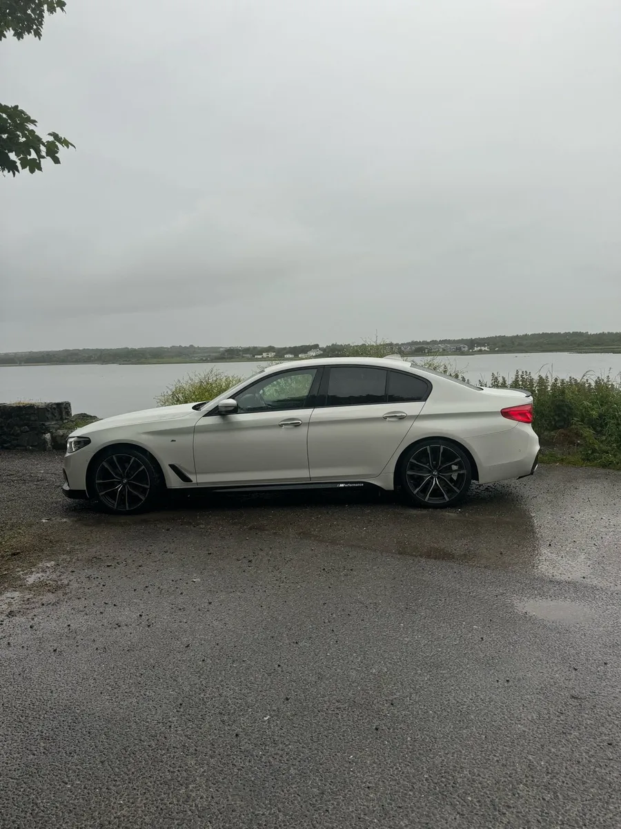 BMW 5 series M Performance - Image 2