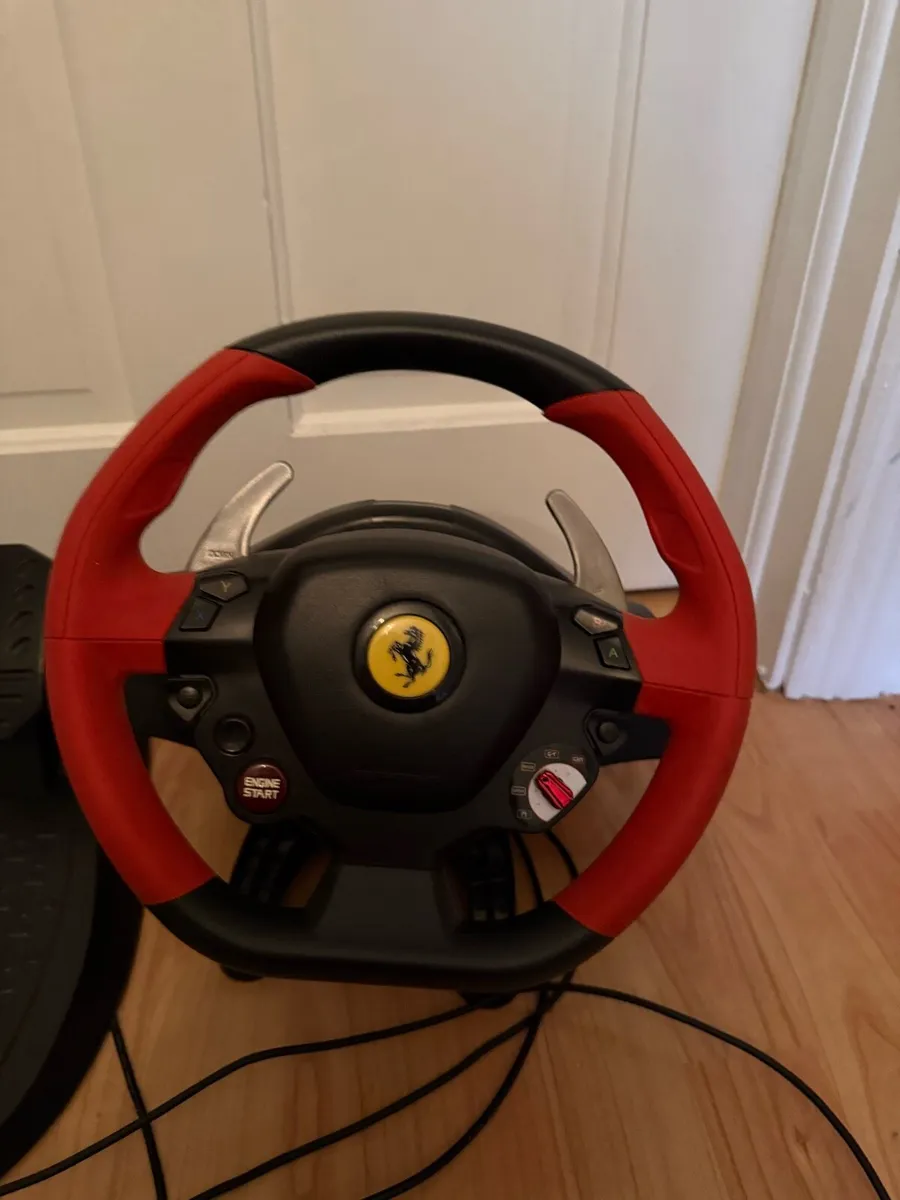 Thrustmaster Ferrari 458 Spider Racing Wheel Xbox - Image 2