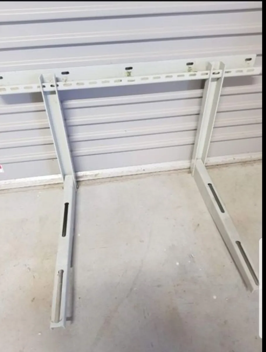 Heat pump brackets - Image 3
