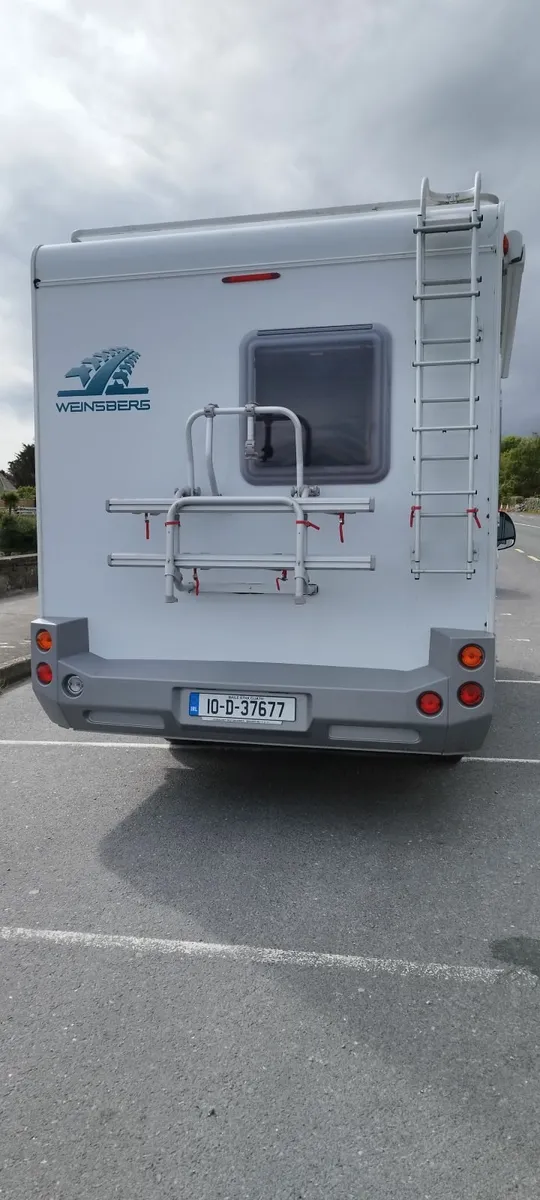 Motorhome 4 Berth - Image 2