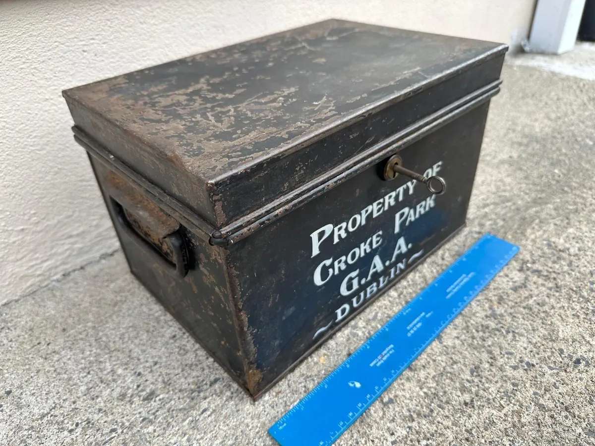 Online auction - 4 June at 5.30pm - Image 4