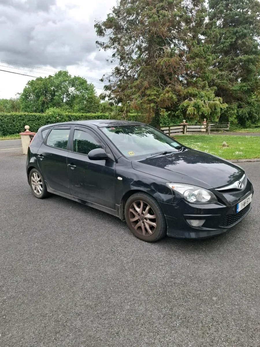 2011 hyundai i30 - Image 2