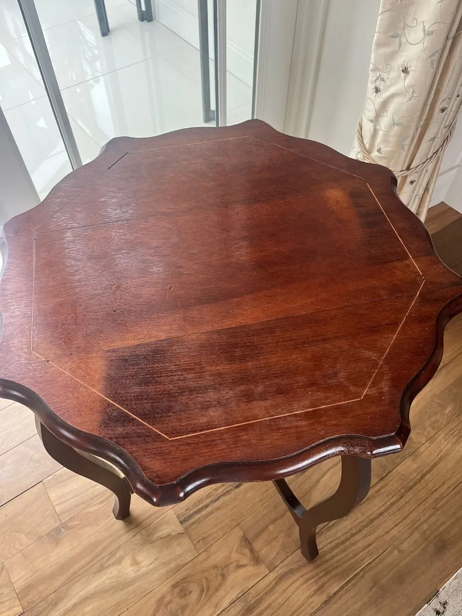 Antique coffee table - Image 2
