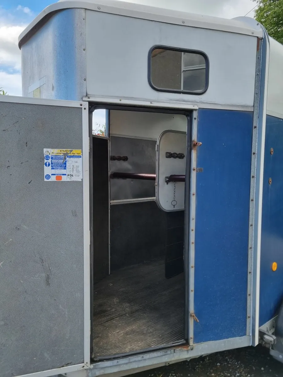 Ifor Williams 505 Horsebox - Image 2