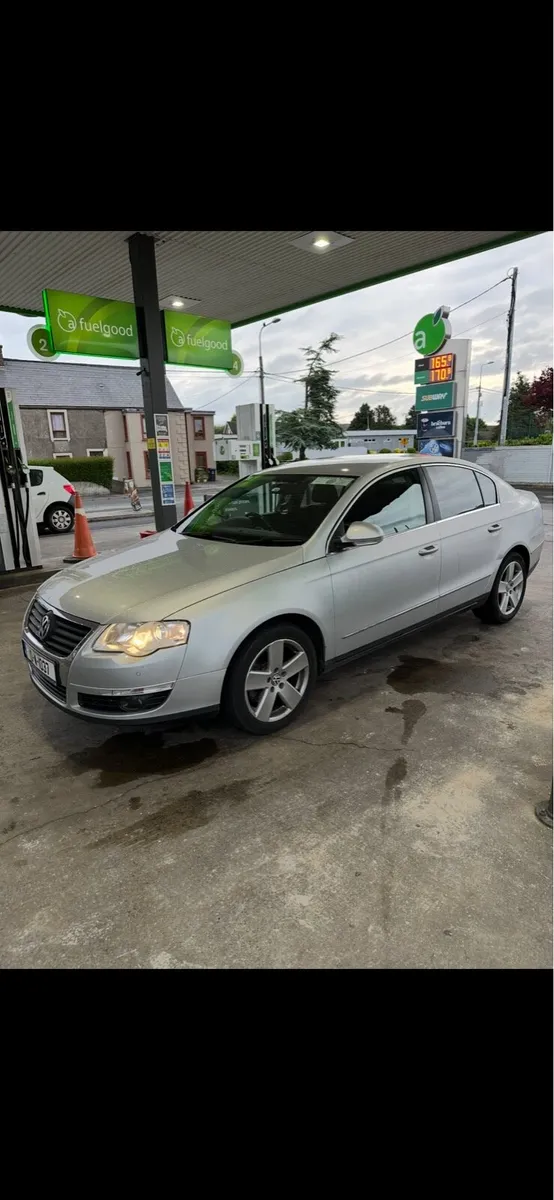 VW Passat - Image 1