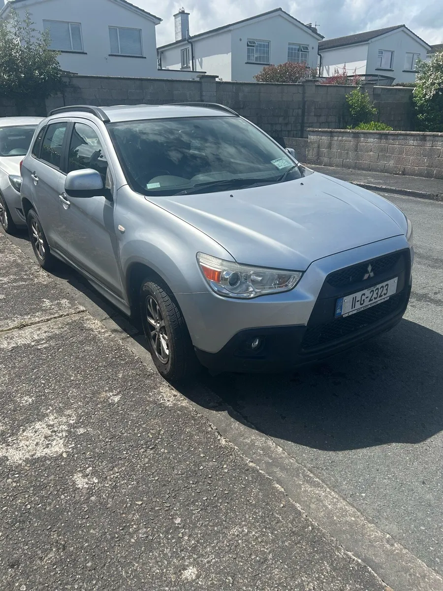 2011 Mitsubishi asx - Image 1