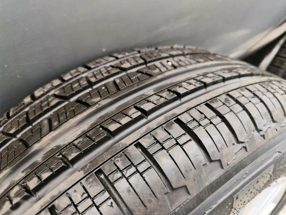 Land Rover Range Rover Evoque alloys and tyres - Image 4