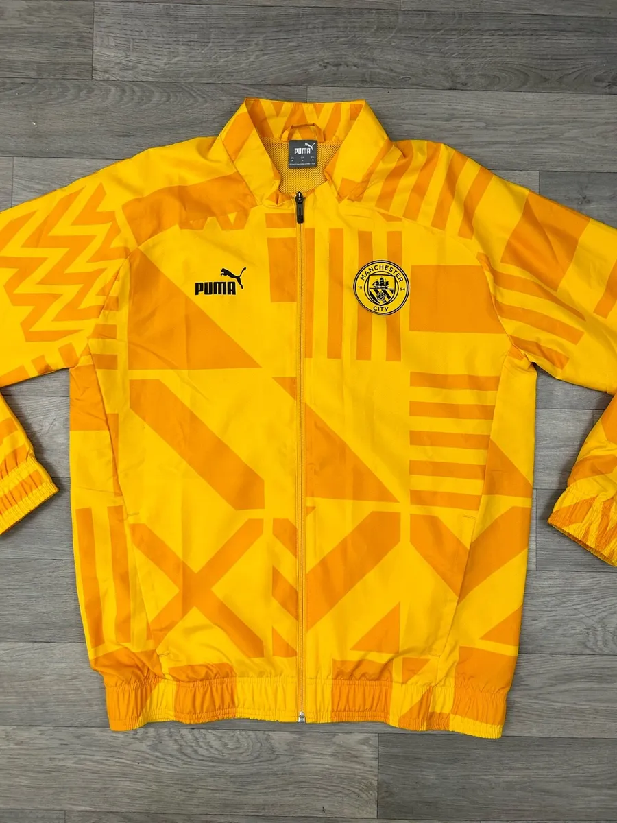 Puma Manchester City Windbreaker Jacket Medium - Image 2