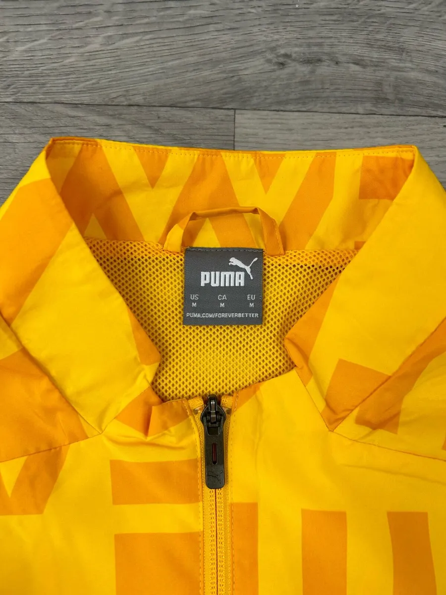 Puma Manchester City Windbreaker Jacket Medium - Image 4