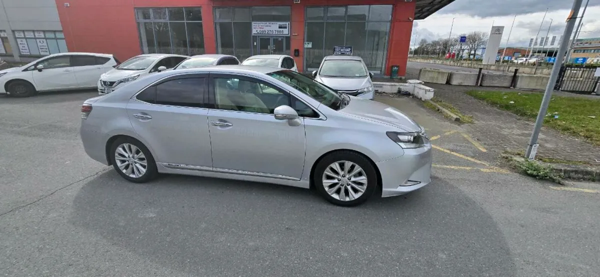 LEXUS HS 250H - Image 3