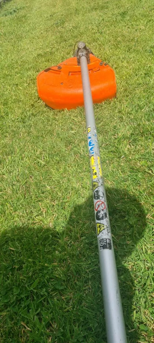 Echo petrol strimmers - Image 3