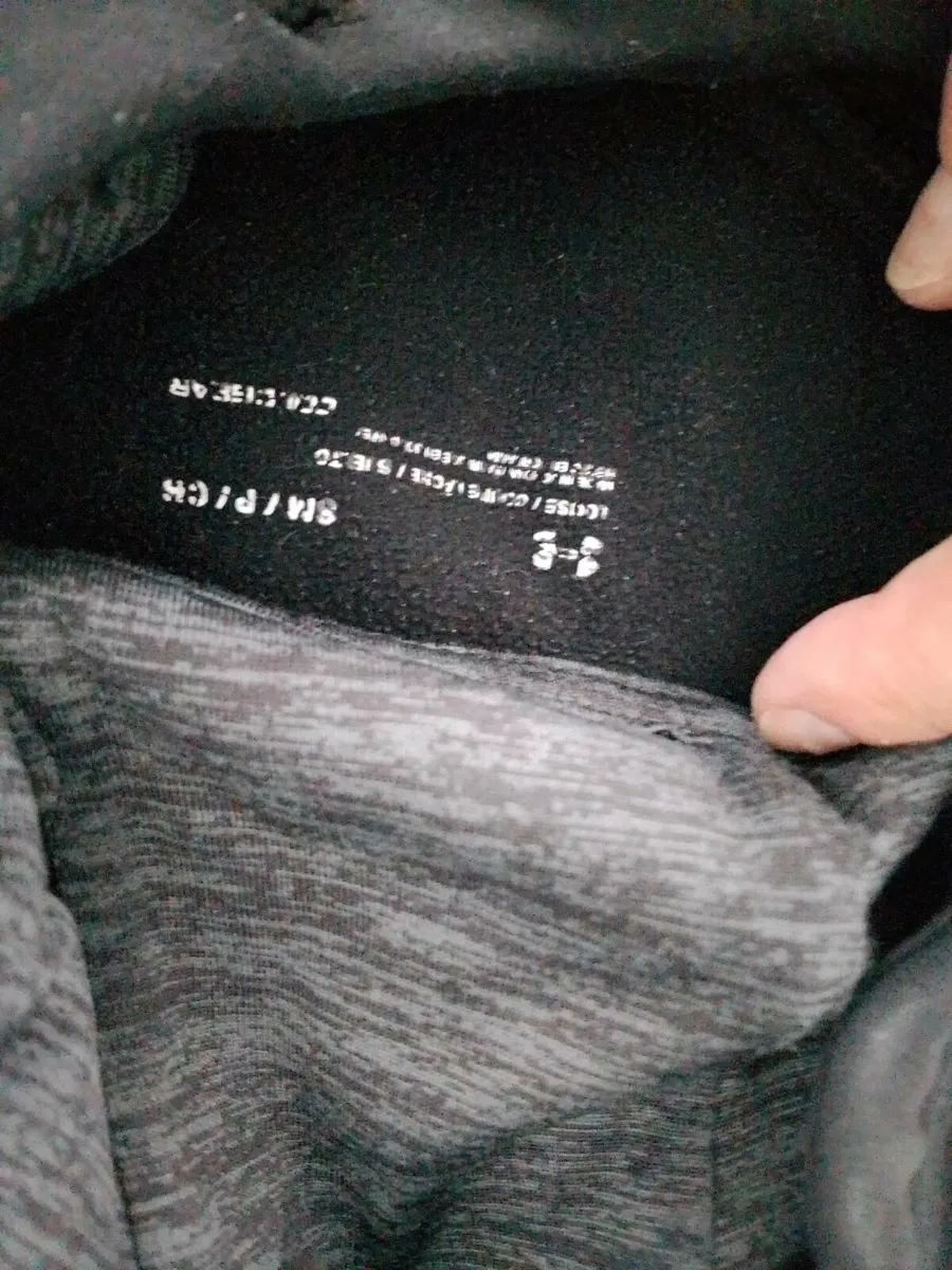 Under Armour Hoody - Image 2
