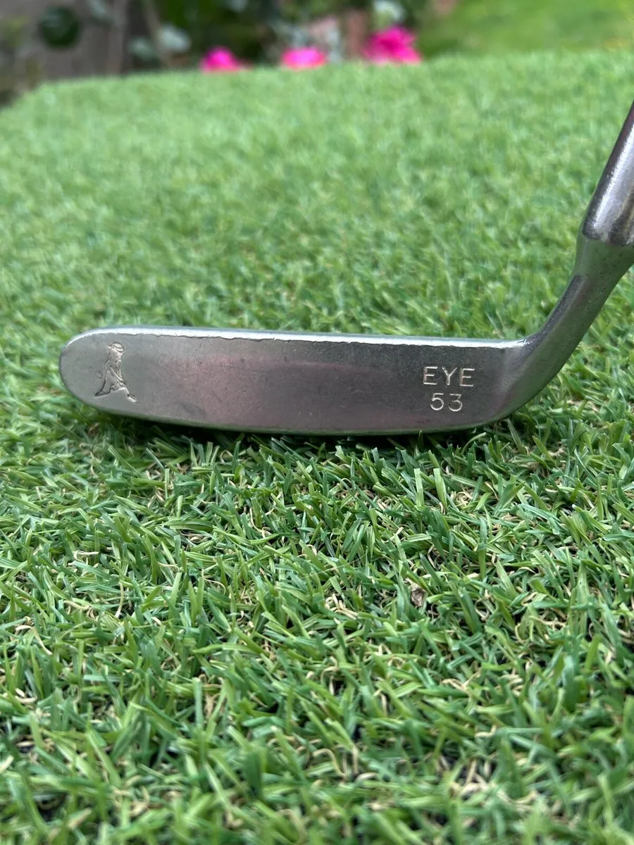 Full set of golf clubs including bag - Image 3