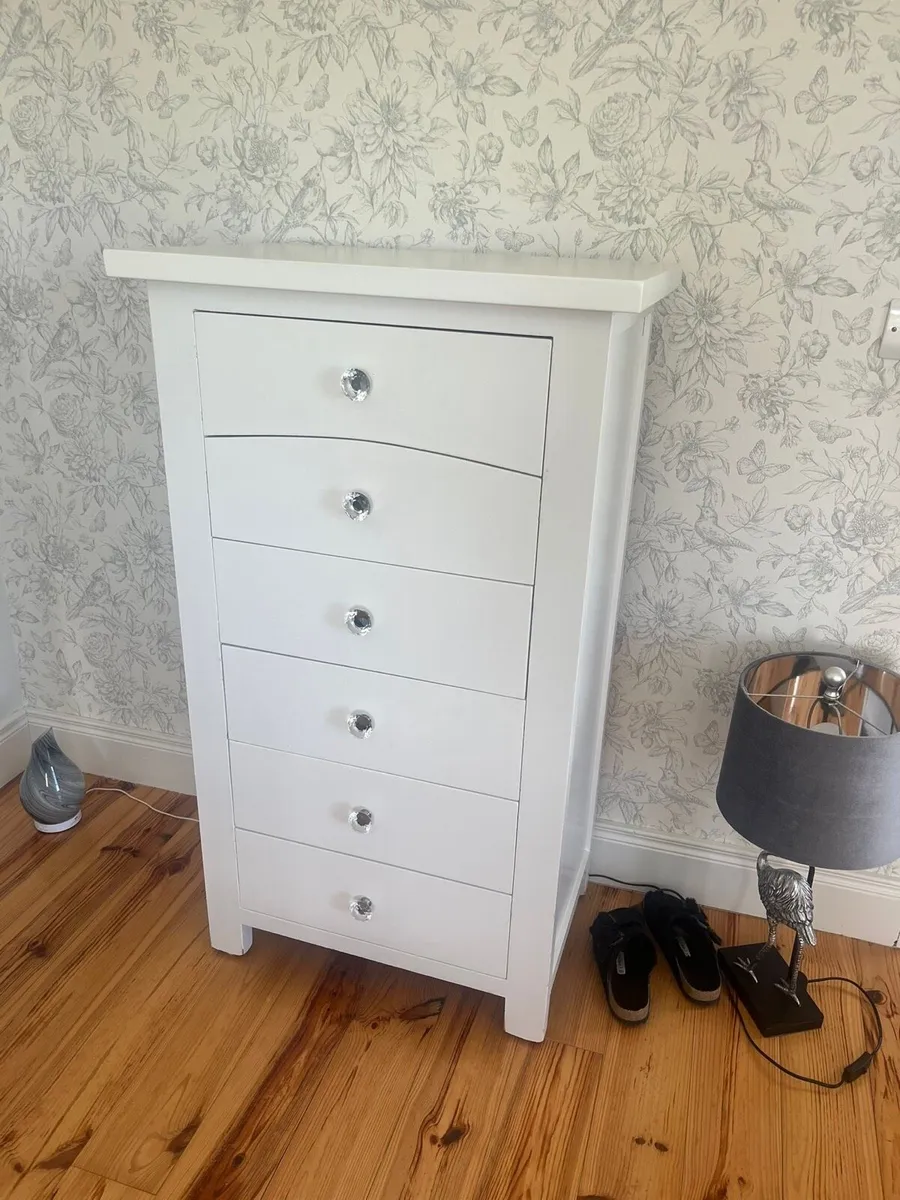 Chest of drawers - Image 2