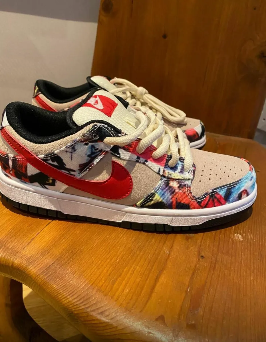 Nike Trainers - Image 1