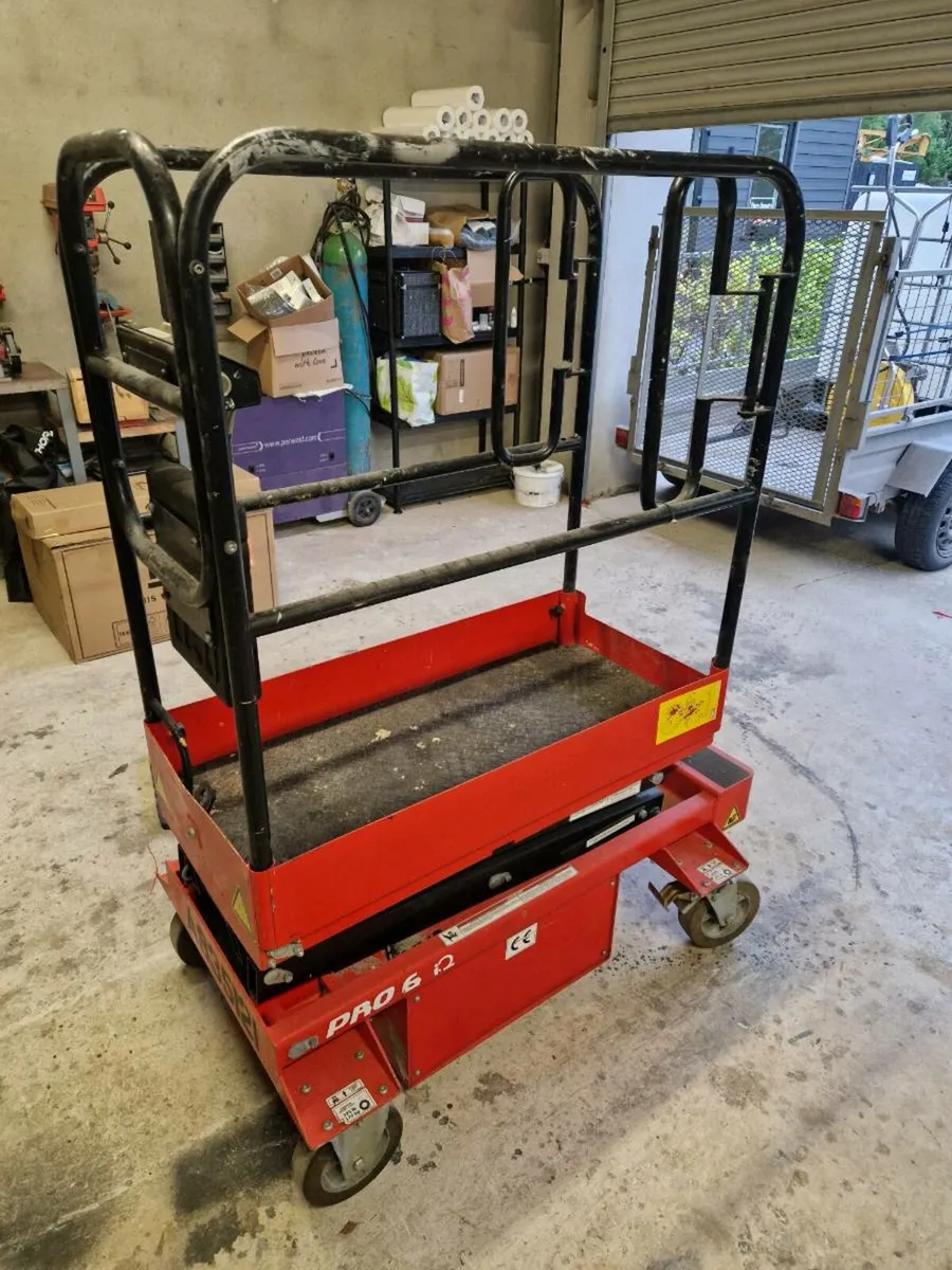 Pop Up Sissor Lift PRO IQ6 - Image 1