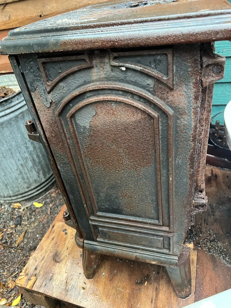 Wood Stove - Image 4