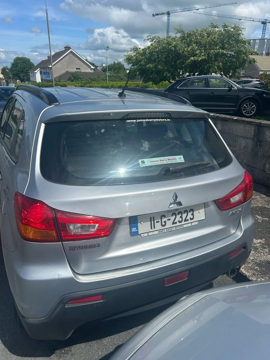 2011 Mitsubishi asx - Image 3