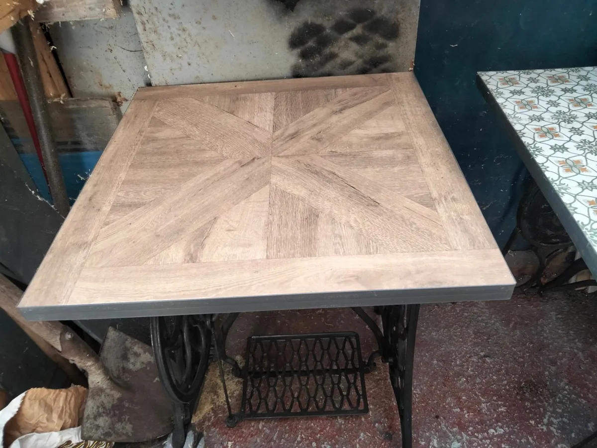 Garden Patio table - Image 4