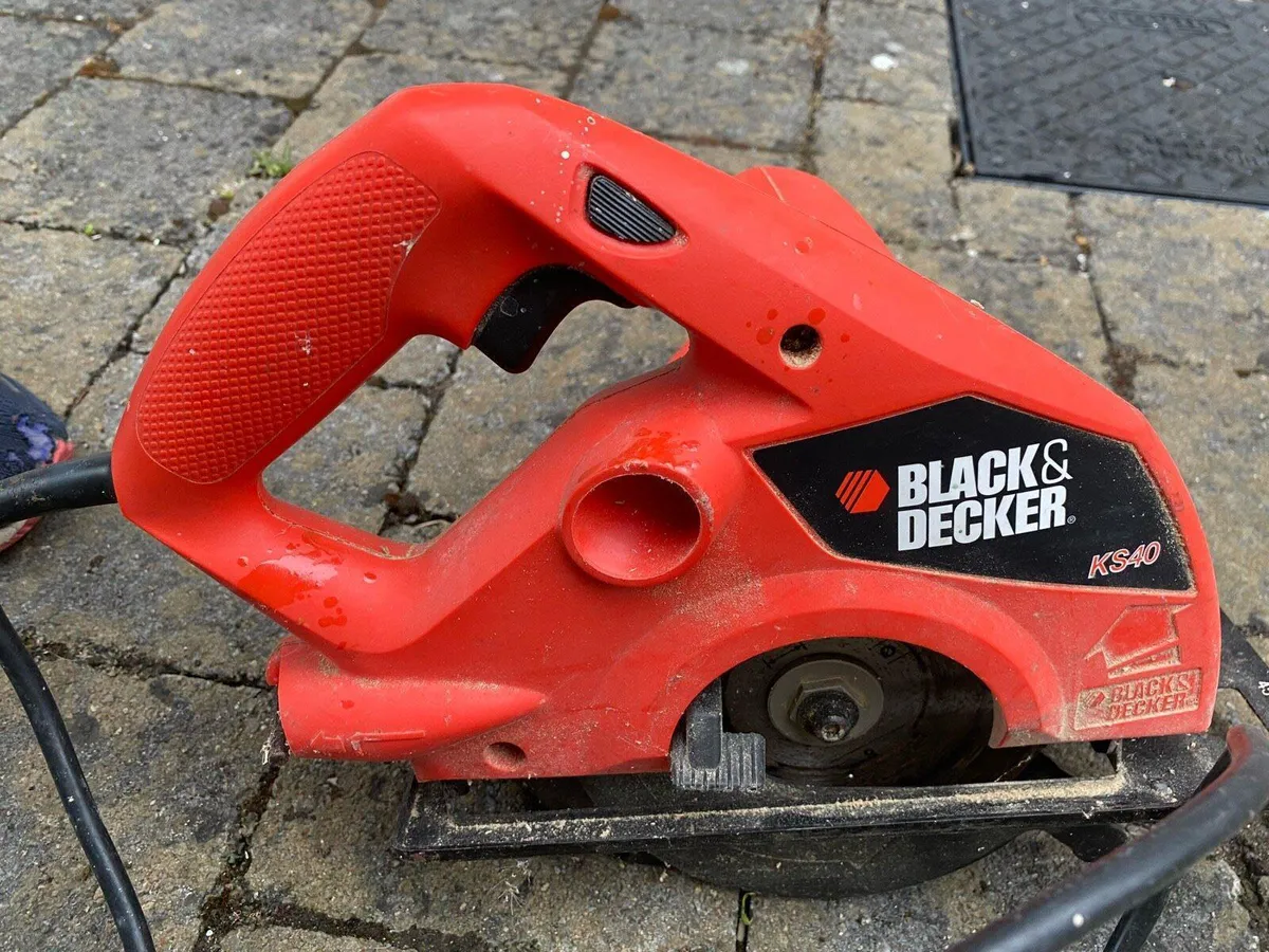 BLACK DECKER CIRCULAR SAW MOD.KS40 - Image 1