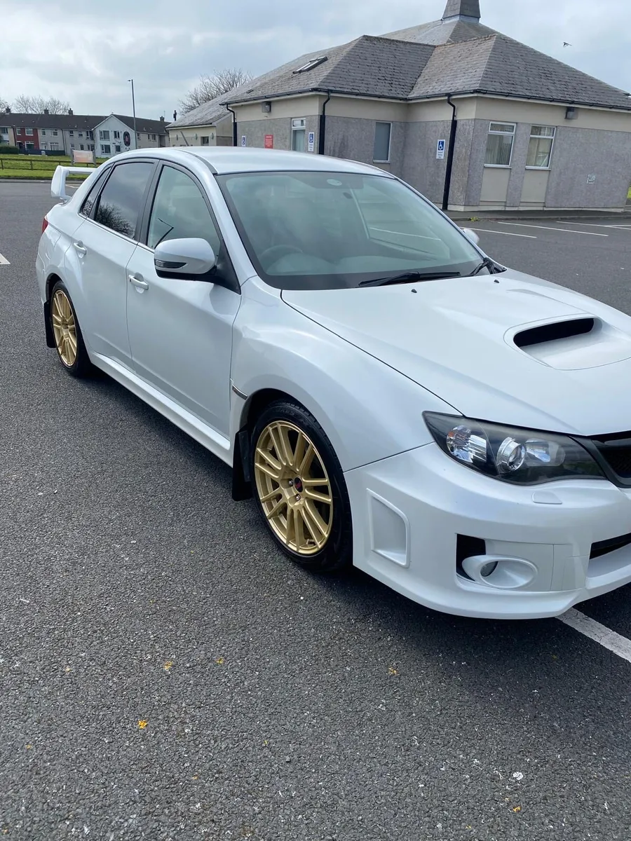 Subaru Impreza Wrx sti uk version - Image 2