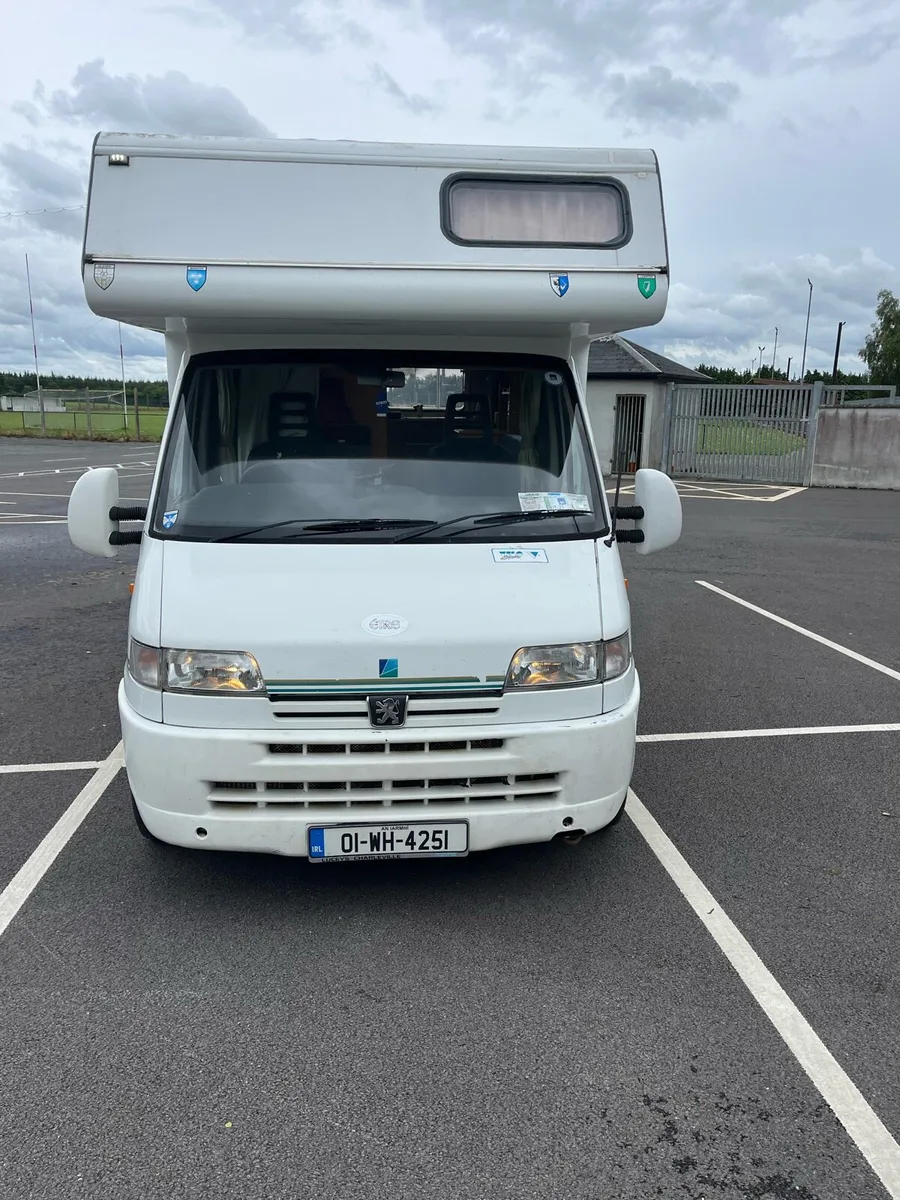 Camper - Image 2