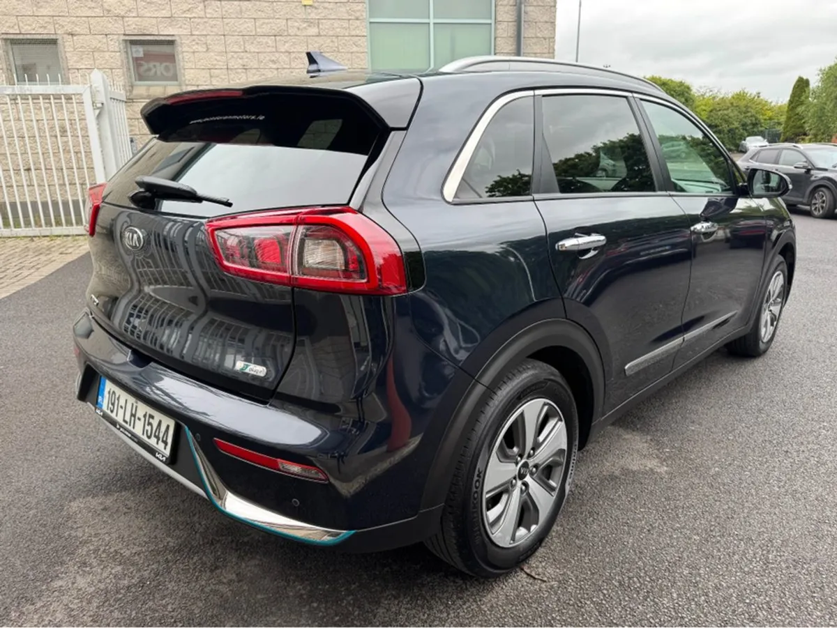Kia Niro Phev 6D 5DR Auto - Image 2