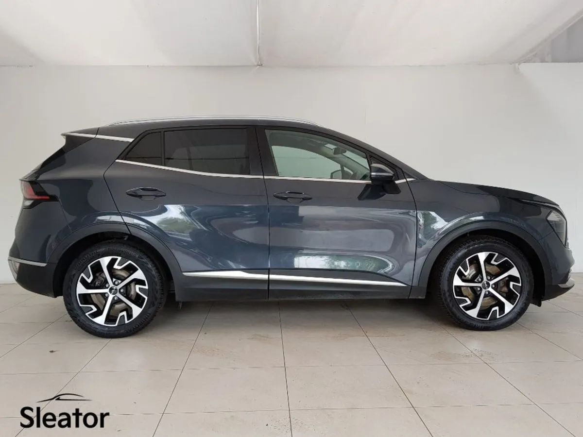 Kia Sportage Manual 5DR - Image 2
