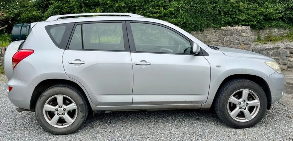 2008 Toyota Rav4 - Image 3