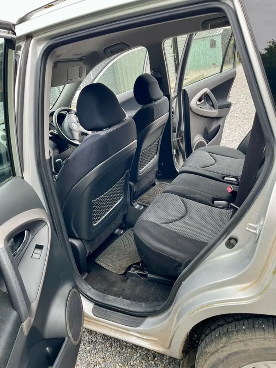 2008 Toyota Rav4 - Image 4
