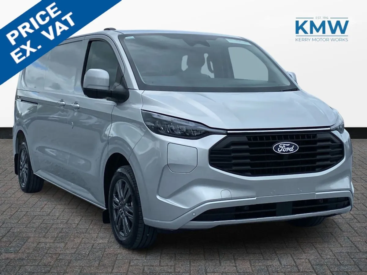 Ford Transit Custom 2.5 LWB Limited Multicab 5 Se - Image 3
