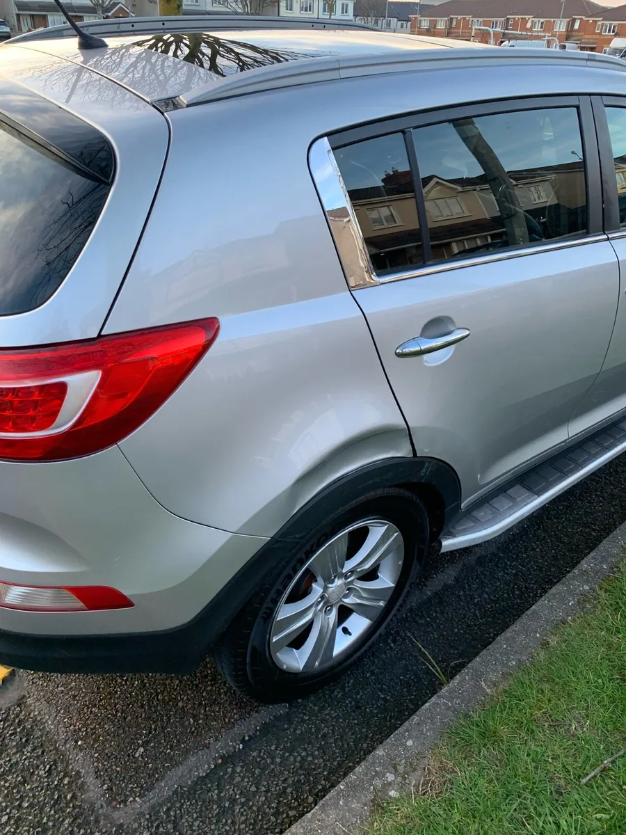 Kia Sportage 2012 - Image 2