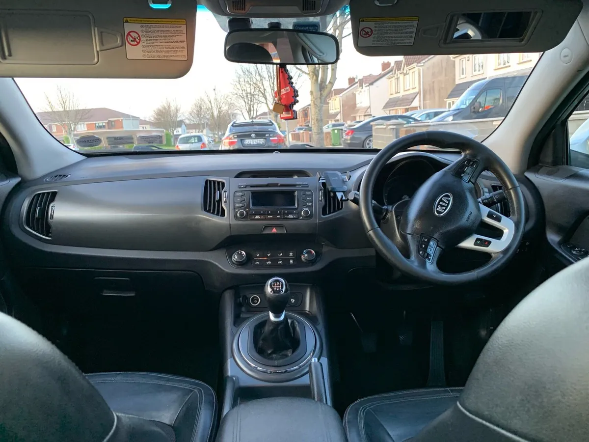 Kia Sportage 2012 - Image 4