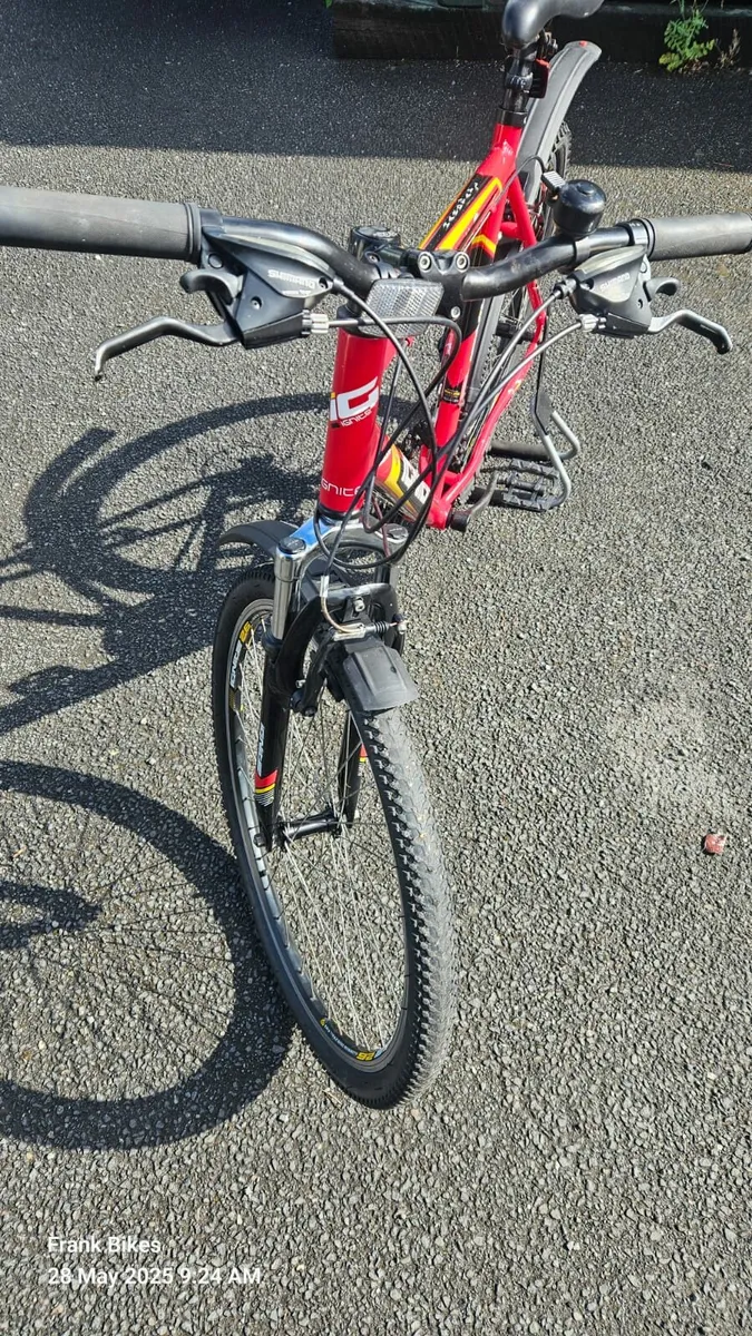 Mountain Bike EXCELLENT CONDITION - Image 3