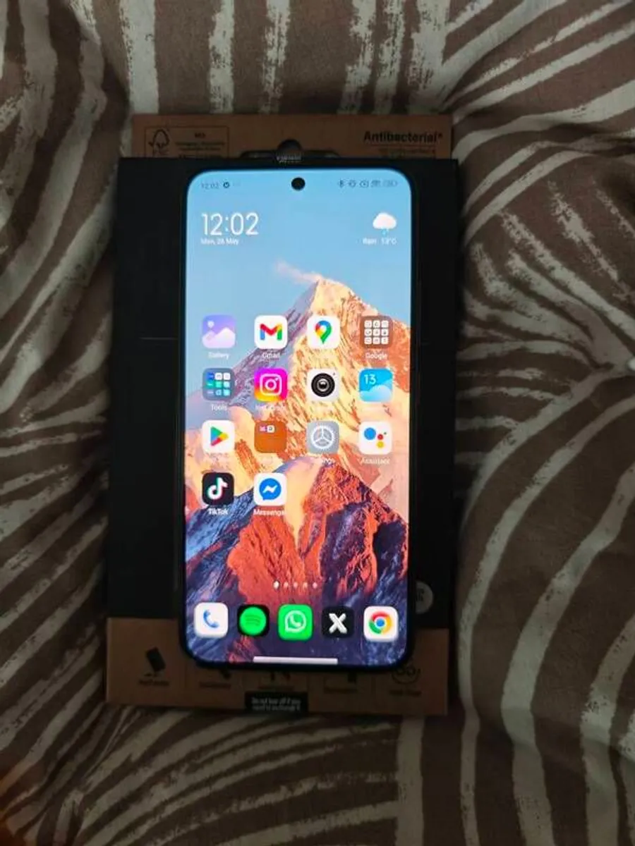 Xiaomi 14 - Image 4