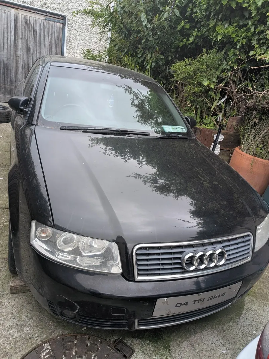 Audi A4 2004 - Image 1