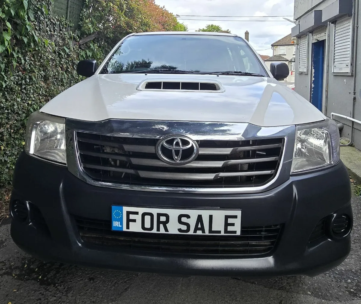 Toyota Hilux 2015 - Image 2