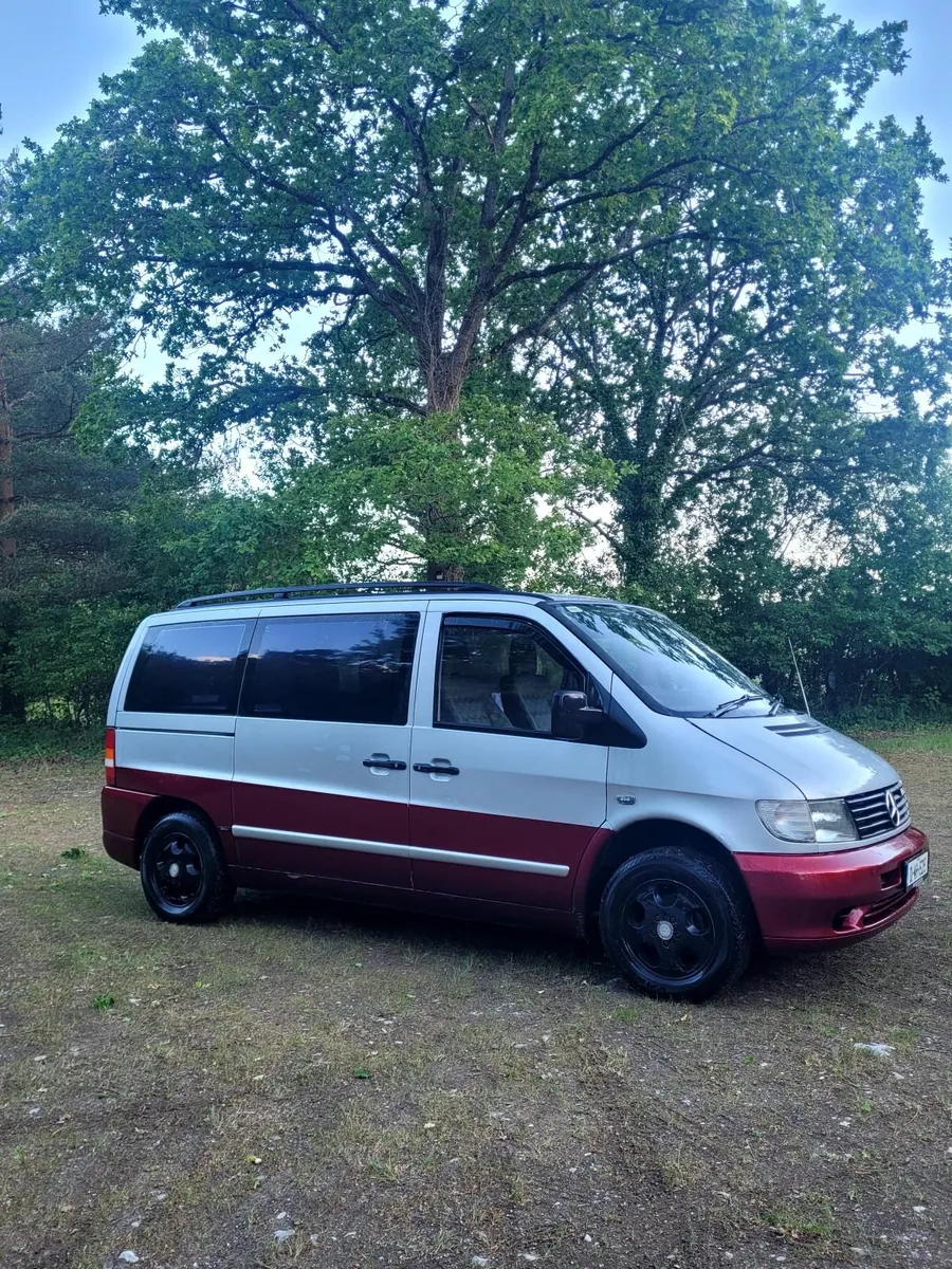 Mercedes-Benz V-Class 2001 - Image 2