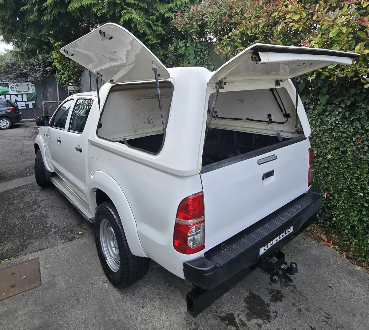 Toyota Hilux 2015 - Image 3