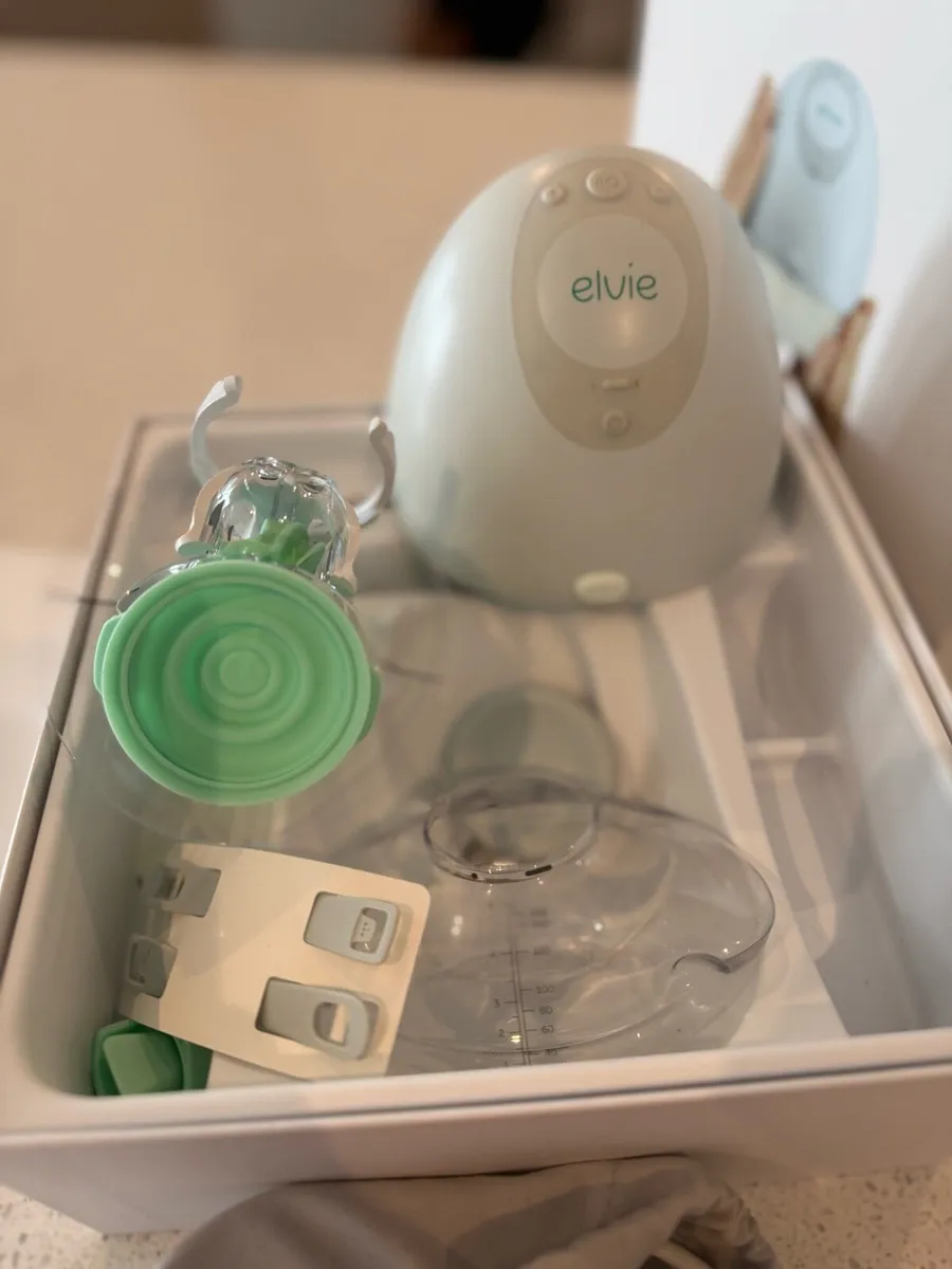 Elvie Breast pump - Image 1