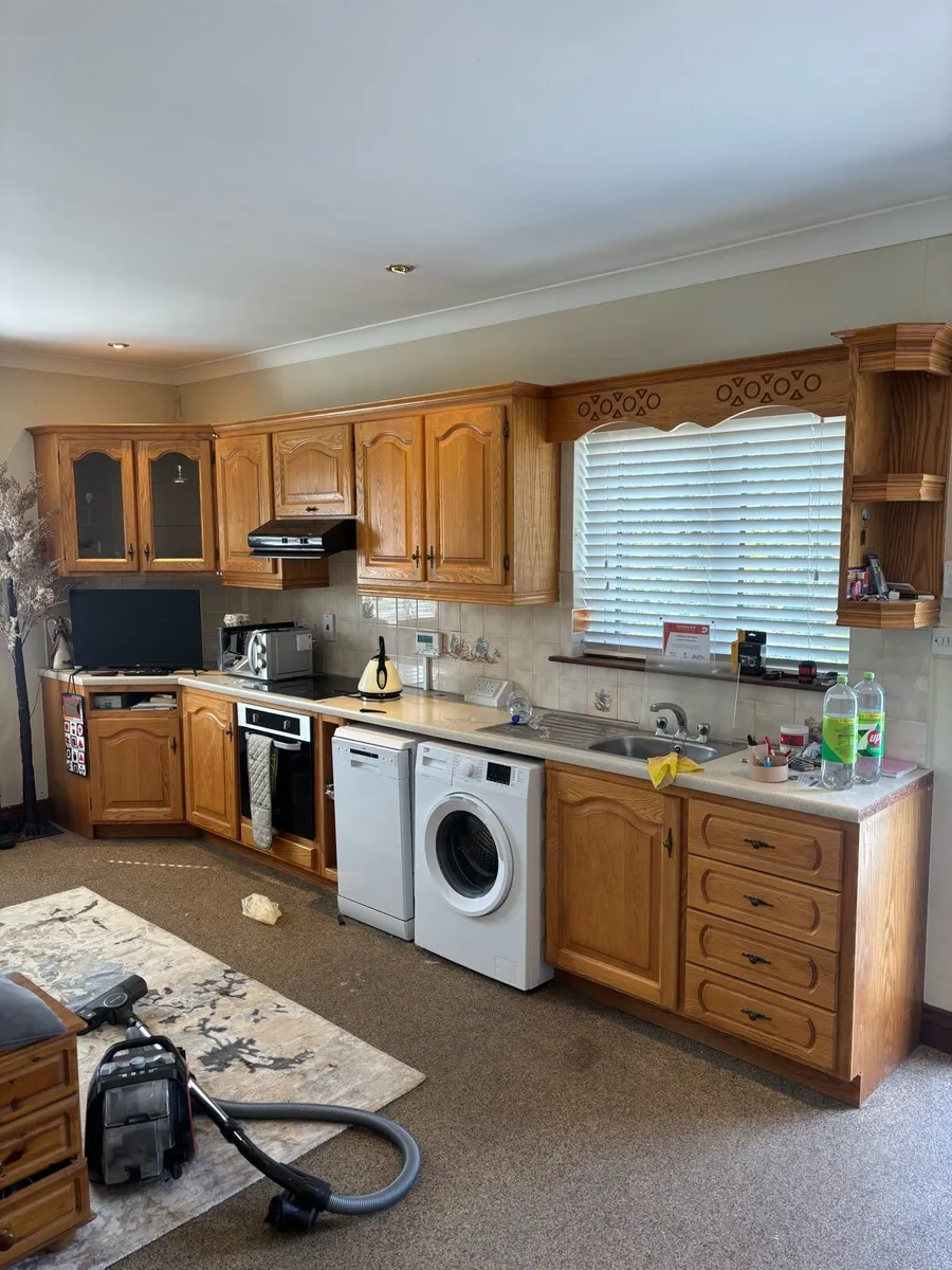 Complete kitchen - Image 1