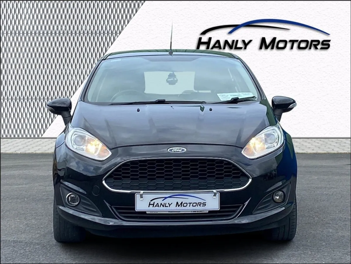 Ford Fiesta 1.5 Tdci Zetec 75ps 5DR - Image 2