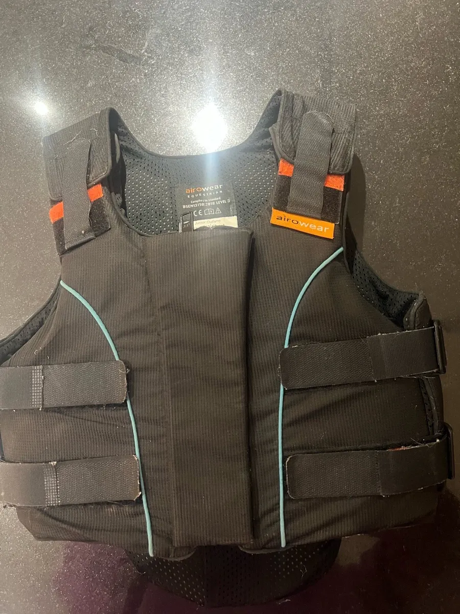 Airowear Back Protector 7 to 10 year old - Image 1